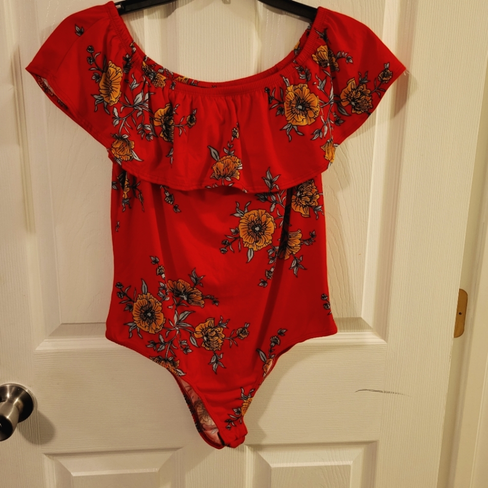 Bodysuit / Shirt